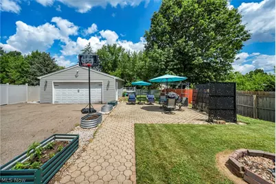 4885 Lynncrest Street SW, Canton, OH 44706 - Photo 37