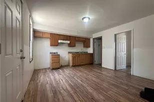 6404 Carl Ave, Loveland, OH 44103 - Photo 7