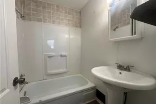 6404 Carl Ave, Loveland, OH 44103 - Photo 9