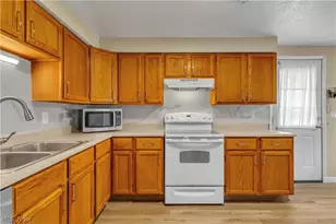 5983 Rosebelle Ave, North Ridgeville, OH 44039 - Photo 7