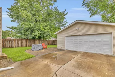 5983 Rosebelle Avenue, North Ridgeville, OH 44039 - Photo 33