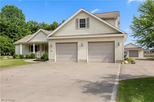 14617 Kneisel Rd, Vermilion, OH 44089 - Photo 3
