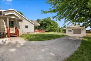 14617 Kneisel Rd, Vermilion, OH 44089 - Photo 3