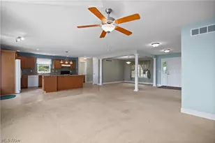 14617 Kneisel Rd, Vermilion, OH 44089 - Photo 11