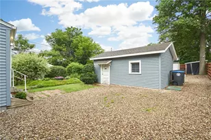 350 Oxford Ave, Akron, OH 44310 - Photo 19