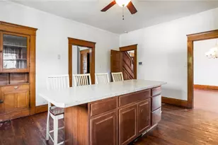 221 N 9th St, Cambridge, OH 43725 - Photo 15