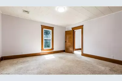 221 N 9th Street, Cambridge, OH 43725 - Photo 25