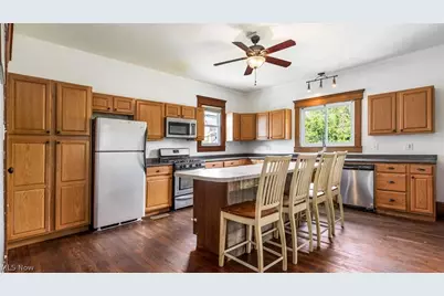 221 N 9th Street, Cambridge, OH 43725 - Photo 11