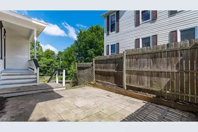 221 N 9th Street, Cambridge, OH 43725 - Photo 33