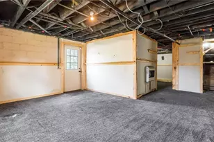 221 N 9th St, Cambridge, OH 43725 - Photo 31