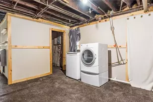 221 N 9th St, Cambridge, OH 43725 - Photo 29