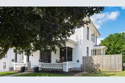 221 N 9th Street, Cambridge, OH 43725 - Photo 3