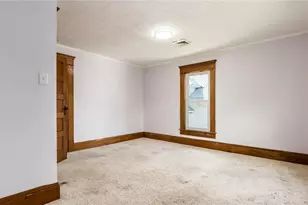 221 N 9th St, Cambridge, OH 43725 - Photo 21