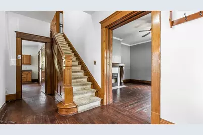 221 N 9th Street, Cambridge, OH 43725 - Photo 5