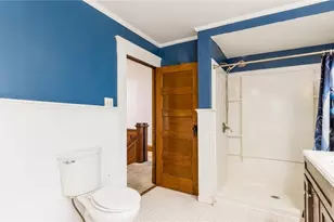 221 N 9th St, Cambridge, OH 43725 - Photo 27