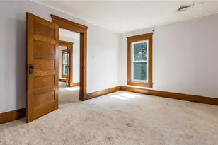 221 N 9th St, Cambridge, OH 43725 - Photo 23