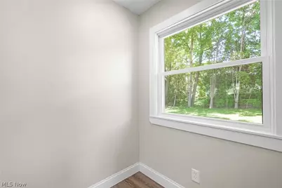 1371 Krumroy Road, Akron, OH 44306 - Photo 25