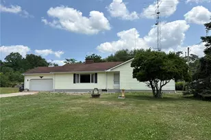 6308 Coen Rd, Vermilion, OH 44089 - Photo 3