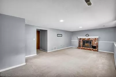 6224 Denise Drive, North Ridgeville, OH 44039 - Photo 11