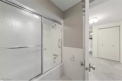 26270 Annesley Road, Beachwood, OH 44122 - Photo 33