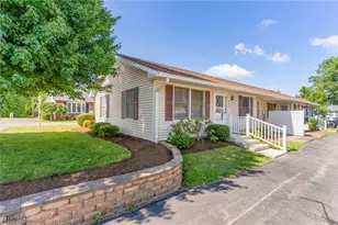 942 Canterbury Ln, Salem, OH 44460 - Photo 3