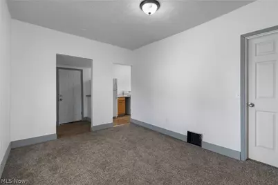 1747 5th Street SE, Canton, OH 44707 - Photo 9