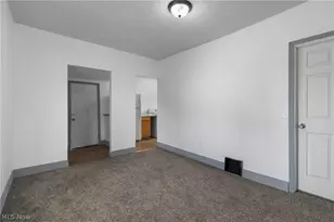 1747 5th St SE, Canton, OH 44707 - Photo 9