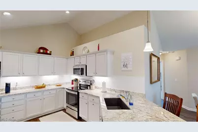 1934 Woods Drive, Streetsboro, OH 44241 - Photo 19
