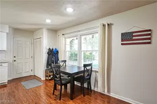 3447 Tennyson Dr, Fairlawn, OH 44333 - Photo 9