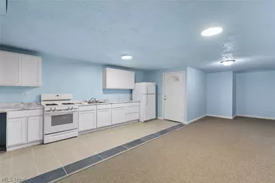 1305 Brown Street, Akron, OH 44301 - Photo 11
