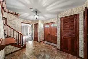 504 Vinewood Ave, Tallmadge, OH 44278 - Photo 5