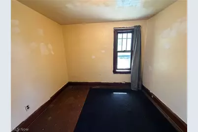 2001 16th Street SW, Akron, OH 44314 - Photo 17