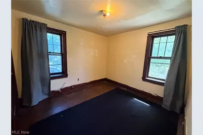 2001 16th Street SW, Akron, OH 44314 - Photo 11