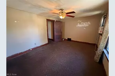 2001 16th Street SW, Akron, OH 44314 - Photo 19