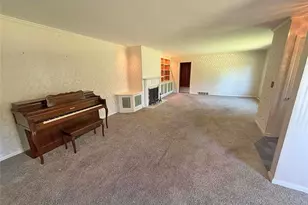 5022 Lawndale St NW, Canton, OH 44708 - Photo 7