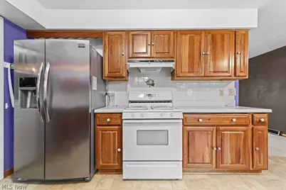 5260 Huckleberry Street NW, North Canton, OH 44720 - Photo 9