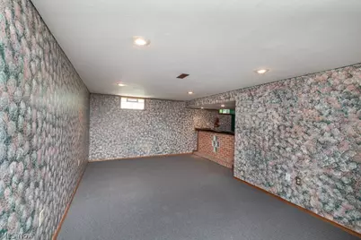 7456 Hidden Glen Drive, Amherst, OH 44001 - Photo 27