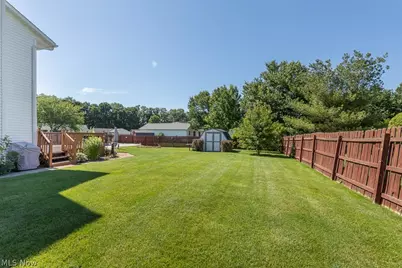 7456 Hidden Glen Drive, Amherst, OH 44001 - Photo 35