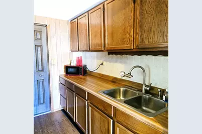 1550 Grace Avenue, Oakwood, OH 44107 - Photo 5