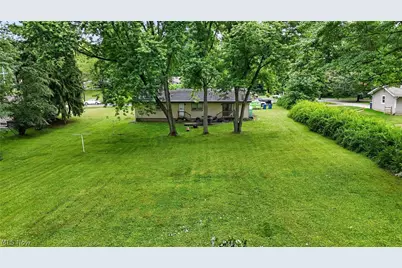 3002 Killian Road, Uniontown, OH 44685 - Photo 21