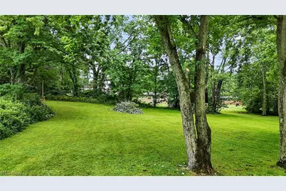 3002 Killian Road, Uniontown, OH 44685 - Photo 19