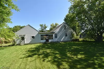923 E Philadelphia Avenue, Youngstown, OH 44502 - Photo 11