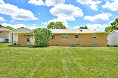 6662 Appleridge Drive, Youngstown, OH 44512 - Photo 7
