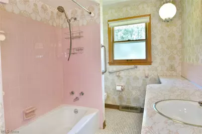 6662 Appleridge Drive, Youngstown, OH 44512 - Photo 29