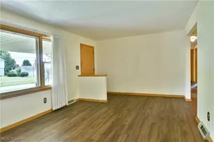 6662 Appleridge Dr, Youngstown, OH 44512 - Photo 11