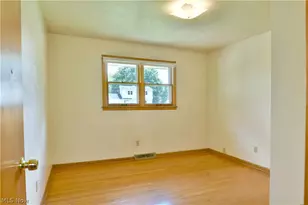 6662 Appleridge Dr, Youngstown, OH 44512 - Photo 25