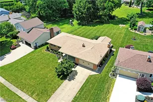 6662 Appleridge Dr, Youngstown, OH 44512 - Photo 5