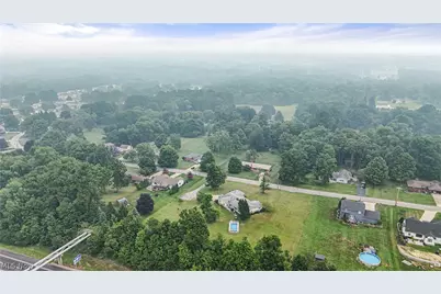 8060 Sigle Lane, Poland, OH 44514 - Photo 7