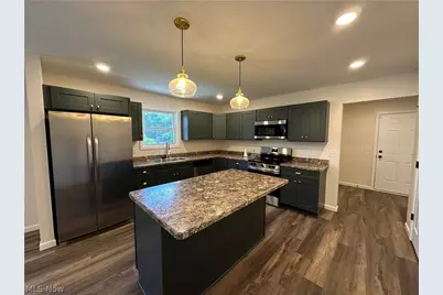 434 8th Street, Struthers, OH 44471 - Photo 9