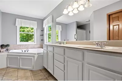 8255 Hemingway Lane, Concord Twp, OH 44060 - Photo 17